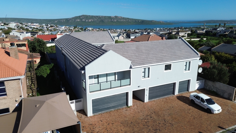 5 Bedroom Property for Sale in Myburgh Park Western Cape